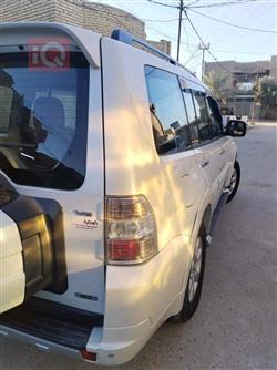 ميتسوبيشي باجيرو